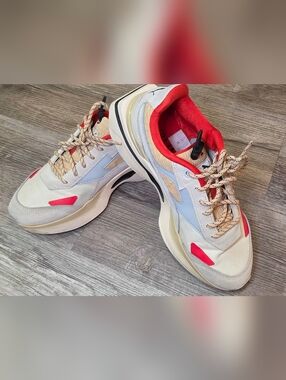 PUMA Kosmo Rider Retro Grade 386449-01 Women's Sz 7.5 Running Shoes Used